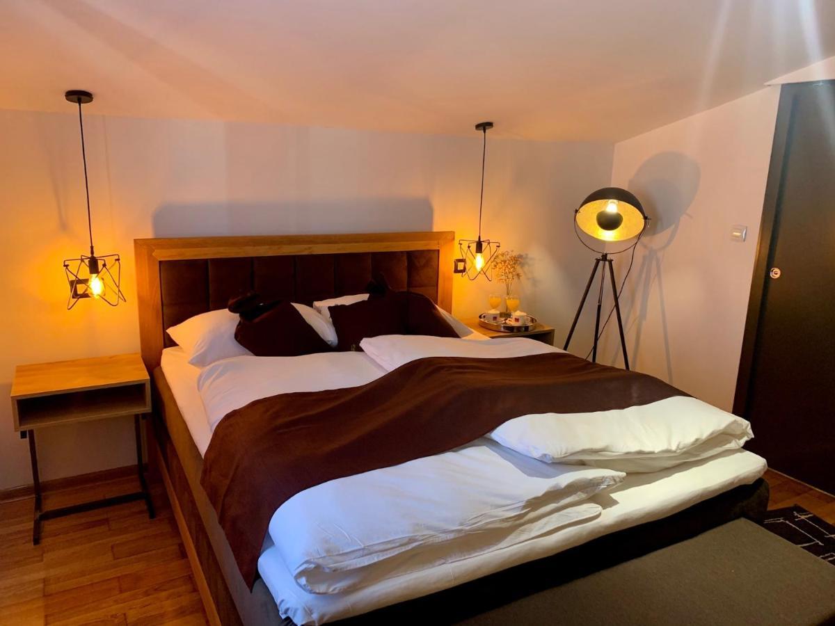 Motel Kiwi Grude Extérieur photo